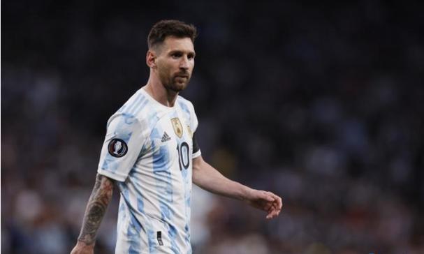 半年巨亏百亿元！国际巨头宣布：出售总